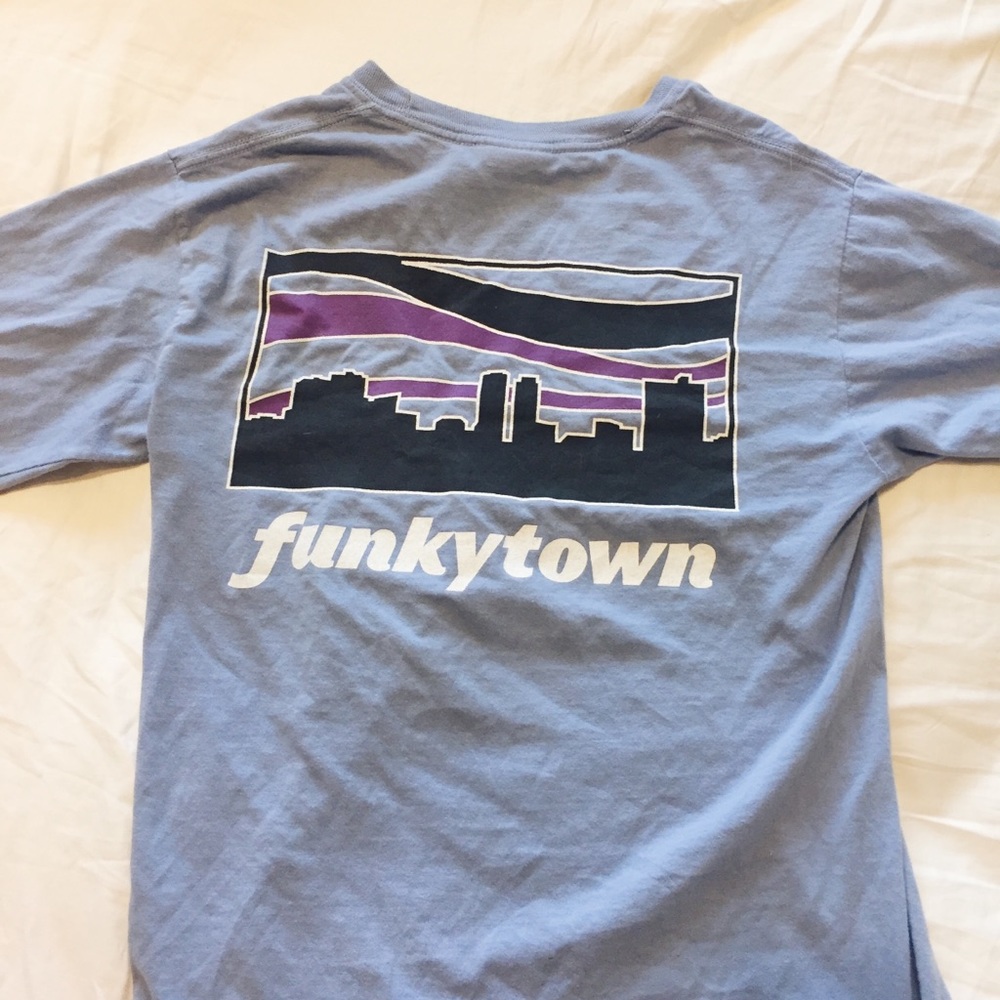 FUNKY TOWN Comfort color long sleeve T-shirt